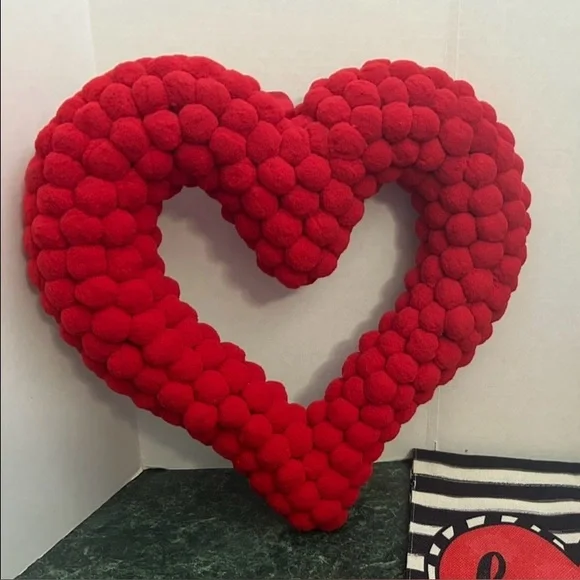Be My Valentine!! Red Pom Pom Heart Wreath & Two Matching Heart Garden Flags - Picture 2 of 11